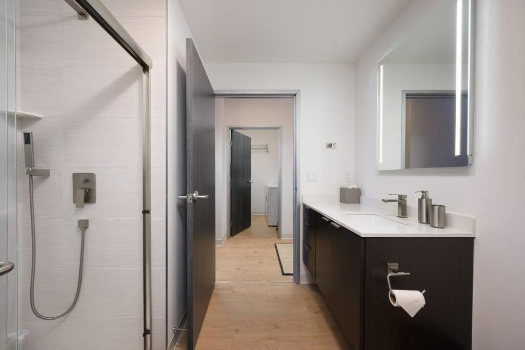 Stylish Sobo Condo - Steps To Main St ボーズマン エクステリア 写真